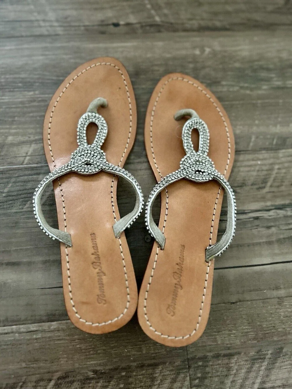 Tommy Bahama Rhinestone Sandals Women’s Size 10 Slight Heel